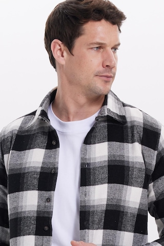 Tudors Erkek Slim Fit Dar Kesim Kareli Kışlık Oduncu Gömlek-42202 Çok Renkli