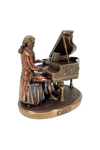 Wolfgang Amadeus Mozart Biblosu
