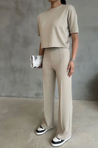 Modal Kumaş Yüksek Bel Pantolon Crop & Pantolon Takım Bej