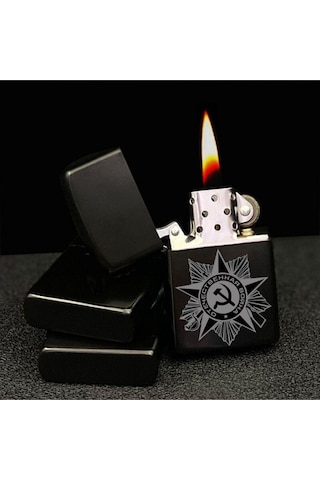 Sovyet Madalya Arması Motifli Siyah Metal Benzinli Çakmak