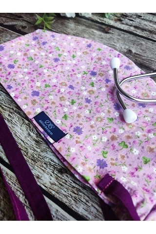 Standart Gülkurusu Çıtır Çiçek Desenli Cerrahi Bone Doktor Hemşire Sağlıkçı Bonesi