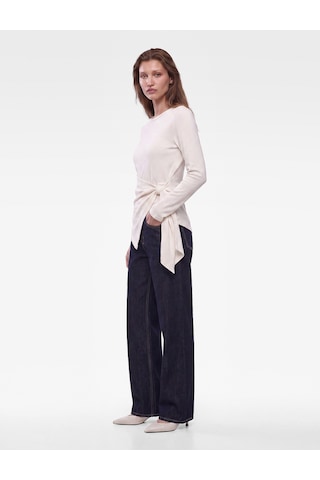 Koton Bisiklet Yaka Uzun Kollu Slim Fit Drapeli Asimetrik Bağlamalı Yumuşak Dokulu Tişört Ekru 7wak50013pk