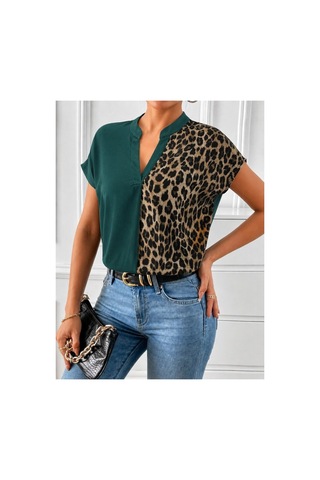 Butik İstanbul Kadın Kısa Kollu V Hakim Yakalı Leopar Desenli Sandy Bluza Yeşil