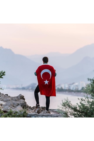 Premium Türk Bayrağı 50x75cm - Nefes Alabilir 125gr Rashel Kumaş, Çift Dikişli, Sağlam Kulplu, Uv Ve Solmaya Ka