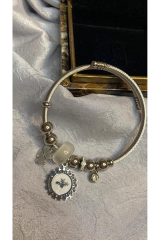 Lucky Bee Charm Bileklik Sedefli Altın - Gümüş