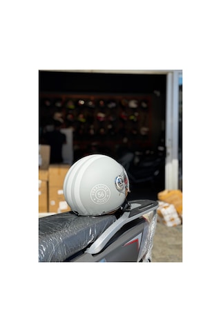 Nero Retro Motosiklet Kask - Ece Sertifikalı Gümüş
