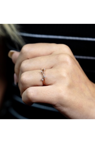 0.10 Karat Rose Thorn Pırlanta Yarımtur Yüzük