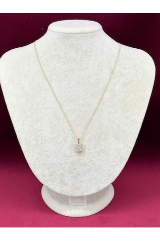 14 K Renginde Swarovski Taşlı Dikdörtgen Şekilli Minimal Gold Kolye Gold