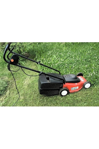 Efco PR 35 S Elektrikli Çim Biçme Makinesi