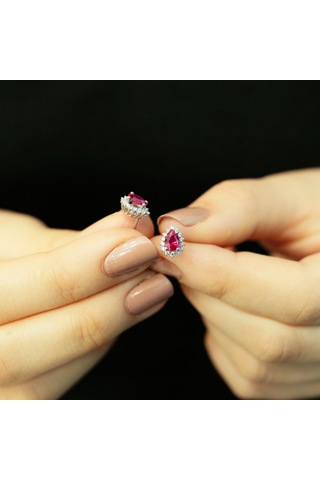 Lova Pırlantalı Damla Yakut Anturaj Küpe - 3040015