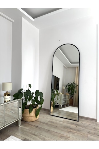 Effe Siyah Metal Çerçeveli 180x70 Ayaklı Boy Aynası