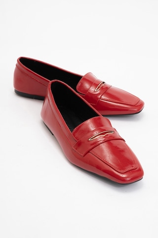 Luvishoes Luvi Shoes Irıdessa Kırmızı Rugan Hakiki Deri Tokalı Küt Burun Kadın Loafer Ayakkabı Kırmızı