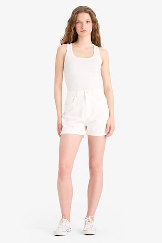 Defacto Mom Fit Yüksek Bel Katlamalı Paça Jean Şort E4695ax25smwt1 Beyaz