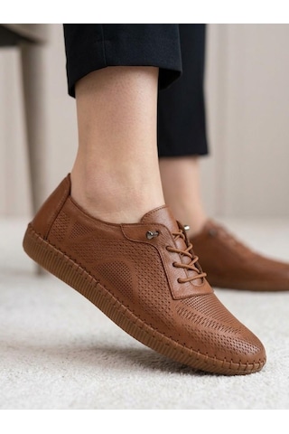 Beren Hakiki Deri Taba Kadın Yürüyüş Ayakkabı Lazer Delikli Ortopedik Taban Elastik Bağcıklı Comfort Sneaker