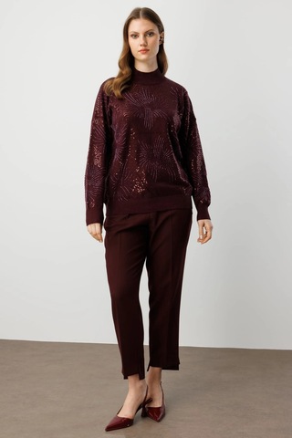 On Fashion Kadın Sıfır Yaka Önü Taşlı Bordo Triko Kazak 60323 Bordo
