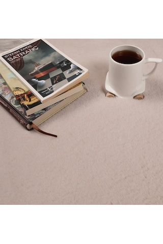 Tavşan Tüyü Dekoratif Ultra Yumuşak Post Peluş Kaymaz Halı 001