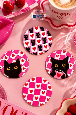 Pembe Kedi & Kalp Desenli 4 Lü Bardak Altlığı Seti - 9 Cm, 3 Mm Mdf, Uv Baskı