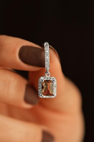 Zultanit Taşlı Rodyum Tektaş Sallantılı Baget Gümüş Küpe