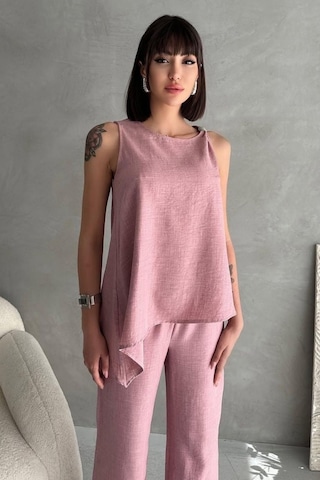 By Saygı Kadın Toka Detaylı Eteği Asimetrik Bluz Beli Lastikli Cepli Palazzo Pantolon Keten 2'li Takım Pudra
