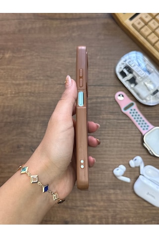 Samsung Galaxy Note 20 Ultra Uyumlu Premium Deri Dokulu Darbelere Dayanıklı Nazal Silikon Kılıf Kahverengi