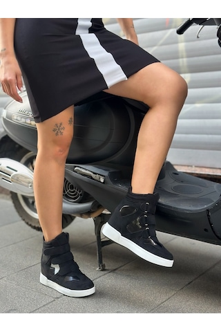 Erva'nın Butiği Siyah Süet İsabe Gizli Topuk Dolgu Topuk 7 Cm Boy Uzatan Sneakers-6446
