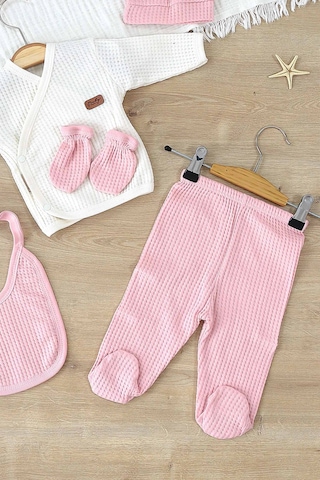 Sitilin Kız Bebek Beyaz Natural % 100 Pamuk Kumaş 5 Li Hastane Çıkışı Seti Stl6999 Beyaz