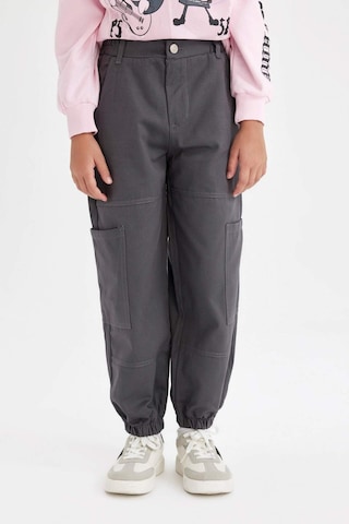 DeFacto Kız Çocuk Kargo Cepli Beli ve Paçası Lastikli Pamuklu Antrasit Paraşüt Pantolon C8843A824AUAR148 Antrasit