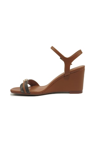 Nine West Naema 6fx Kahverengi Kadın Comfort Sandalet 000000000102052570 Kahverengi