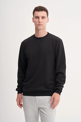 Cazador Premium Ince Desenli Jakar Viskon Karışımlı Regular Fit Sweatshirt Siyah 53520 Siyah