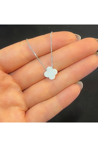 Stela Opal Yonca Gümüş Kolye Beyaz