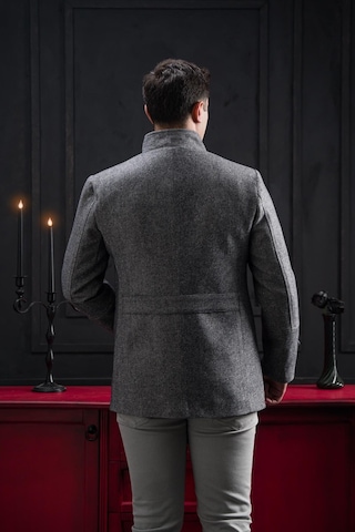 Advante Slimfit Dik Yaka Kendinden Çizgili Düğme Ve Fermuar Kapamalı Erkek Kaban 001