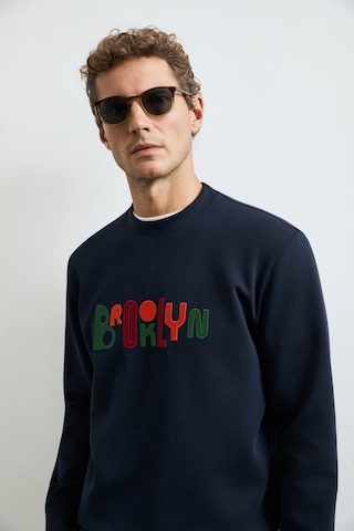 Lufian Fınn Erkek Sweatshirt Lacivert Lacivert 112030202100200
