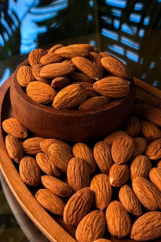 İri Boy - Yerli Çiğ Badem - 200 Gr 200 G