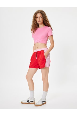 Koton Oversize Spor Şort Yüksek Bel Biyeli Beli Bağcıklı Renk Bloklu Cepli Kırmızı 4sak40057nw Kırmızı