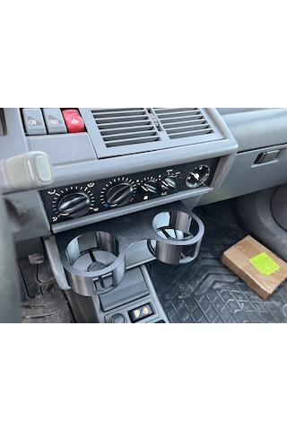 Renault Clio 1 Bardaklık