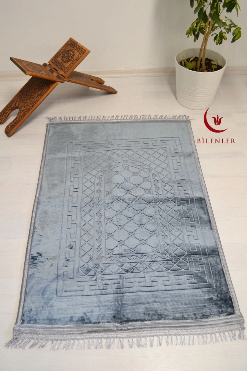 Peluş Seccade - 80x120 Cm - Ekstra Konforlu - Yumuşak Ve Geniş Ölçülü Gri