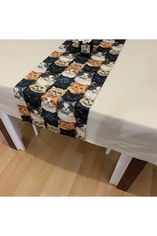 Kedi Desenli, Yüksek Kaliteli Dijital Baskılı Runner, Dayanıklı, Modern Tasarım 40x150 Cm Çok Renkli