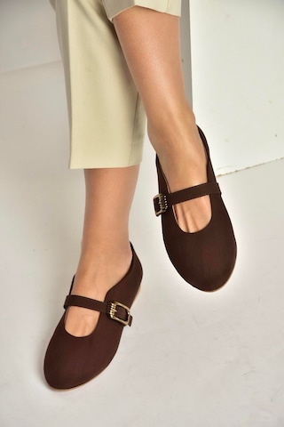 Fox Shoes Y820650204 Kahverengi Kumaş Toka Detaylı Şık Babet Kahverengi