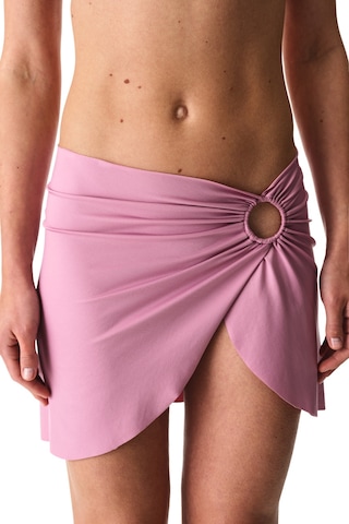 Penti Pembe Remi Pareo