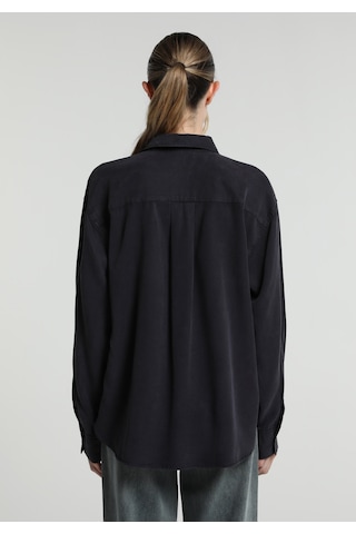 Colin's Colins Boyfriend Fit Shirt Neck Düz Kadın Lacivert Uzun Kol Gömlek Cl1082412 Q1.v2 Nav