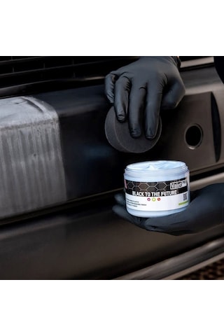 Valet Pro Black To The Future - Lastik Ve Plastik Parlatıcı Koruyucu 250 Ml