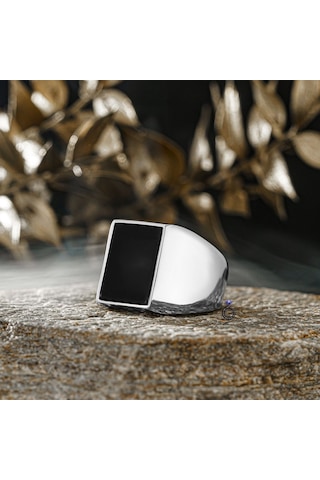 Gümüş Dikdörtgen Siyah Oniks Taşlı Sade Tasarım Erkek Yüzük