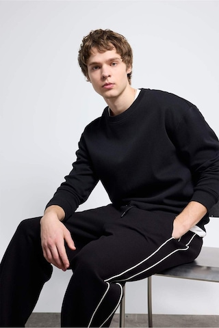 Defacto - Boxy Fit Bisiklet Yaka Basic Düz Pike Sweatshirt E1519AX25SP Siyah