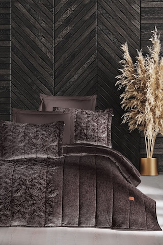 Lucie Jakar Kadife Çift Kişilik Yatak Örtüsü Takımı Mürdüm Bej