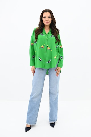 Koza Butik Kadın Nakış İşlemeli Oversize Gömlek 1735-24 001
