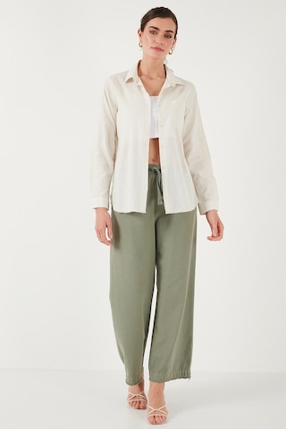 Lela Pamuklu Regular Fit Cepli Bayan Gömlek Cf25S16992 Ekru