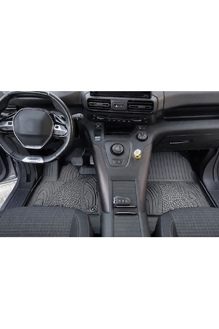 Rizline Premium Fiat Doblo 2023 Sonrası Havuzlu Paspas Katlanabilir Ön Yolcu Koltuğu
