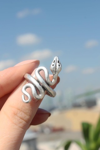 Yılan Figürlü Metal Ayarlamalı Antik Yüzük Antik Gümüş