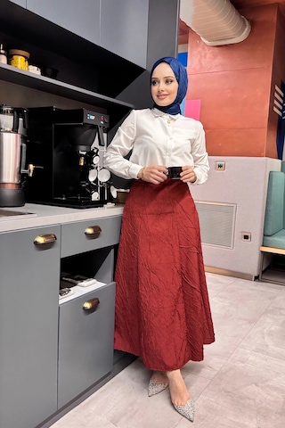 Etk005 Yandan Fermuarlı Kraşlı Kloş Etek Bordo