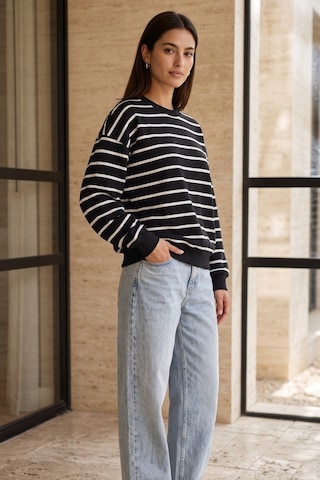 Rovebella Breton Çizgili İnce Penye Sweatshirt Siyah
